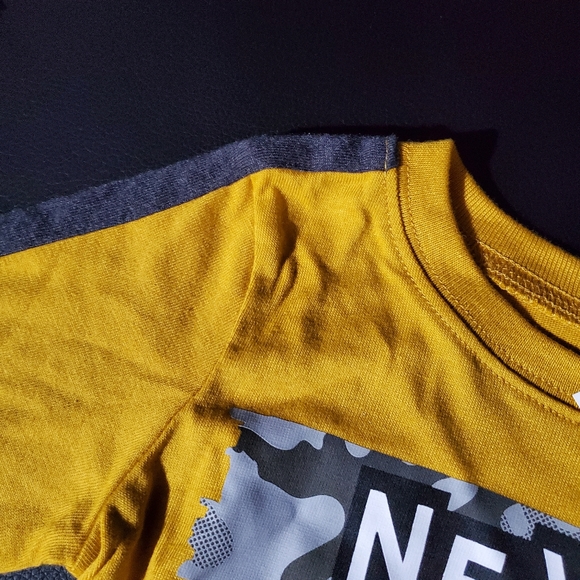 Toddler Boys Tee-shirt/  Set of 2 - Picture 5 of 8